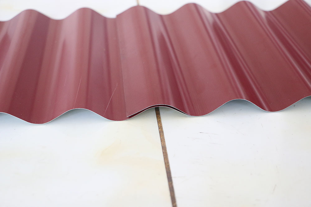 Galvanized corrugated roof sheet forming machine