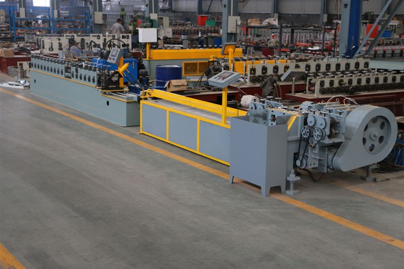 Ceiling Main T Grid Roll Forming Machine