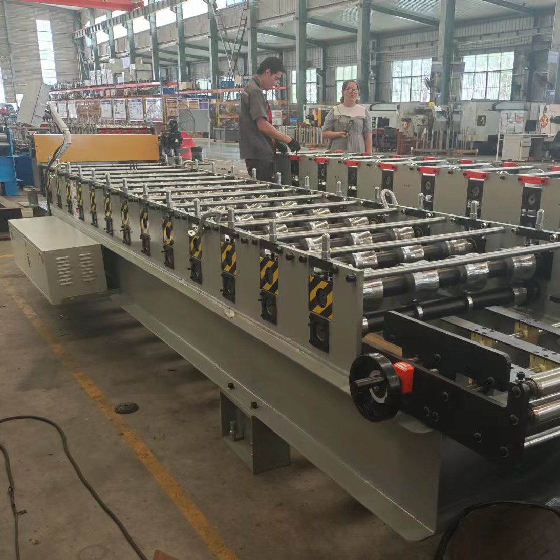 Trapezoidal Sheets Roll Forming Machine 
